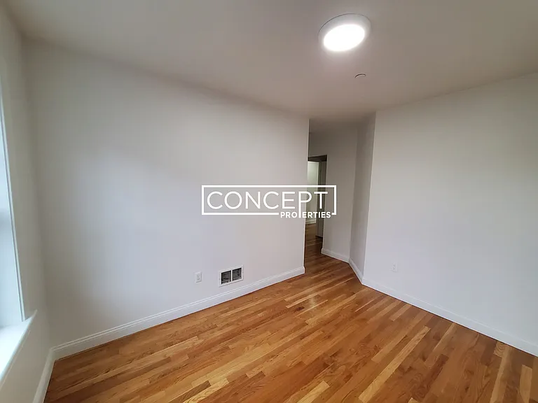 57 Circuit St #B — Photo 26