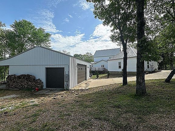 5th image of 2912 Casey Springs Rd