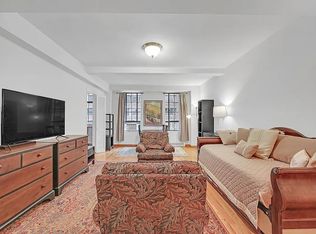 333 W 56th St APT 4H, New York, NY 10019
