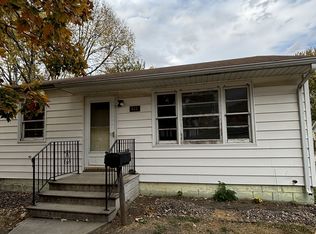 811 Allen St, Waterloo, IA 50702