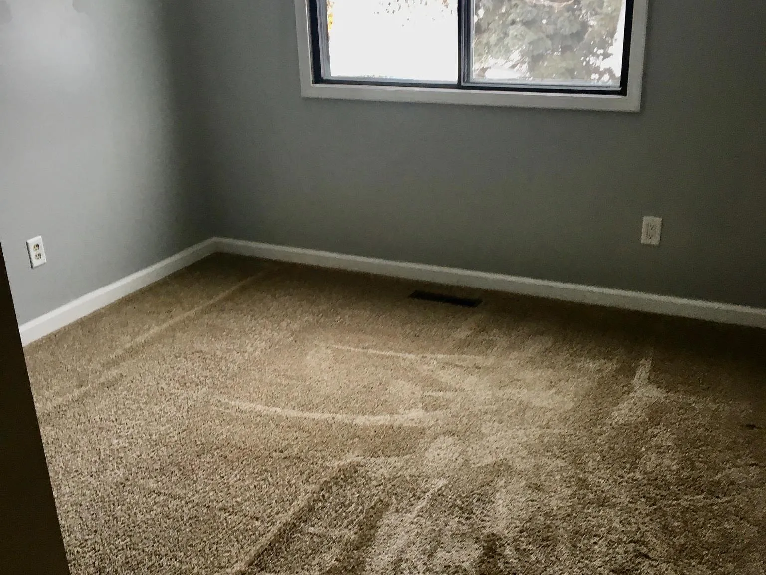 2 bed, 924 sqft, $1,595 — Photo 2