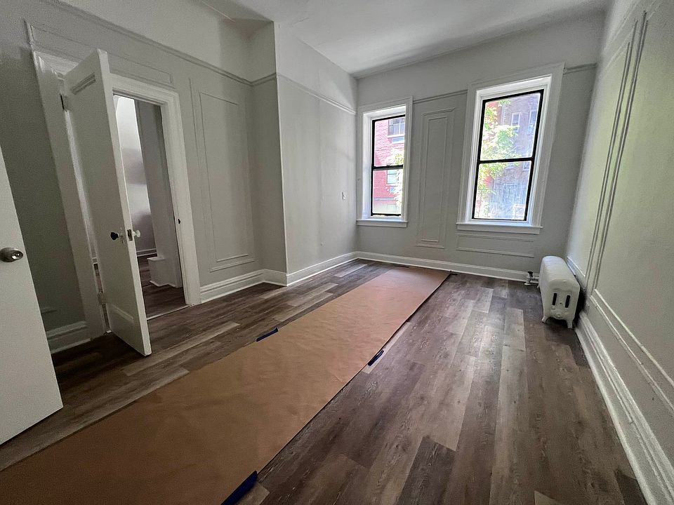 2nd image of 9132 195th St APT 5K