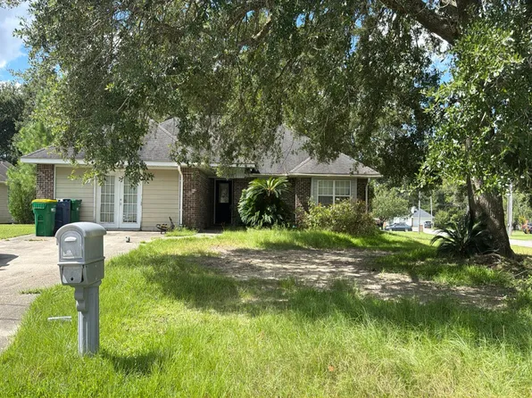 6517 Big Oak Dr, Ocean Springs, MS 39564