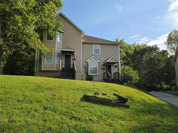 1365-1367 Sherman Ave, Leavenworth, KS 66048