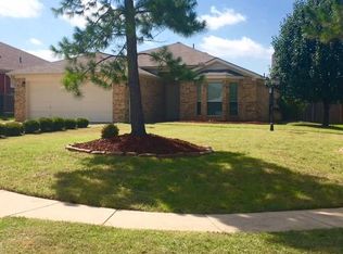 205 Jacinth Ln, Granbury, TX 76049