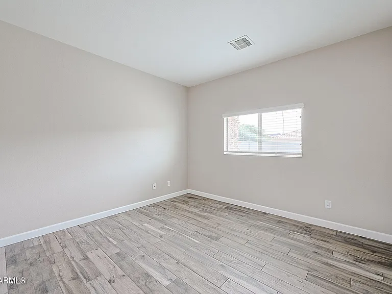 15569 W Gelding Dr — Photo 37