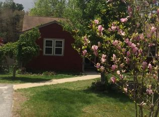 37 Providence St #A, Millville, MA 01529