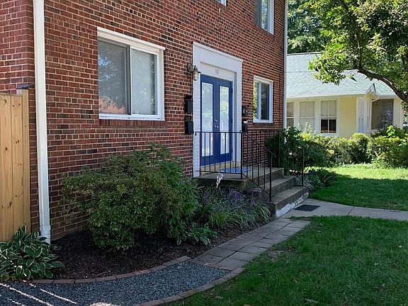 2nd image of 111 E Uhler Ave