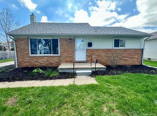 7254 Gerald Ave, Warren, MI 48092