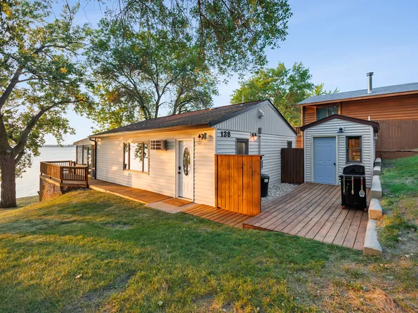 138 NE Lake Dr, Estelline, SD 57234