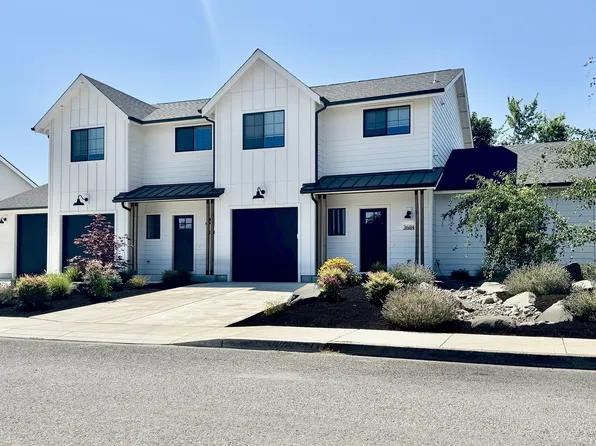 3684 Babcock Ln, Eugene, OR 97401