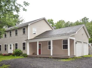 72 Stone Meadow Ln, Ferrisburgh, VT 05456