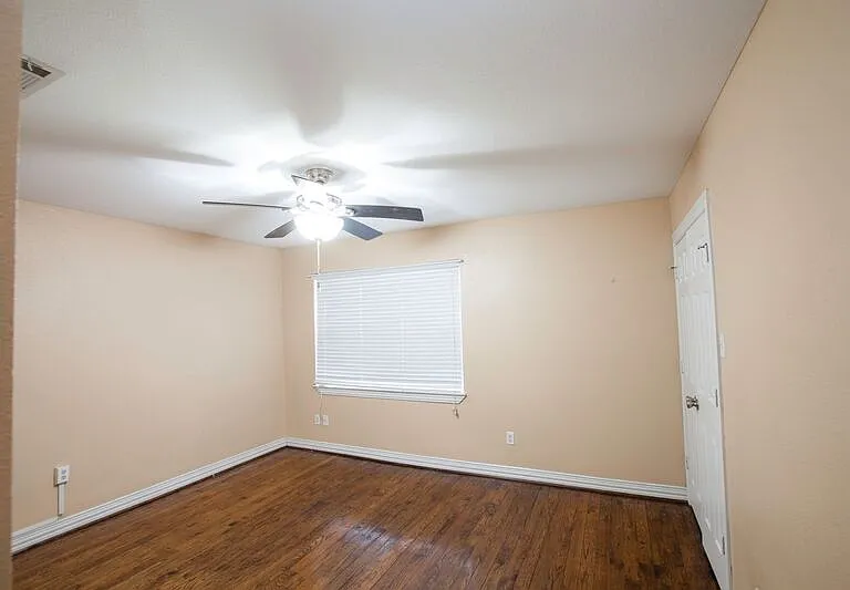 4741 Bradford Dr #B — Photo 14