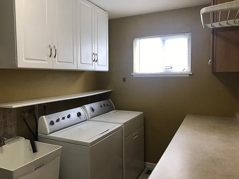 1318 Ranchland Dr — Photo 21