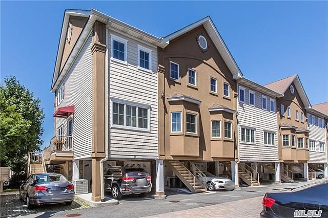 1st image of 330-13 Maple Ave