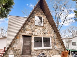 29 Sunny Ln, Highland Mills, NY 10930