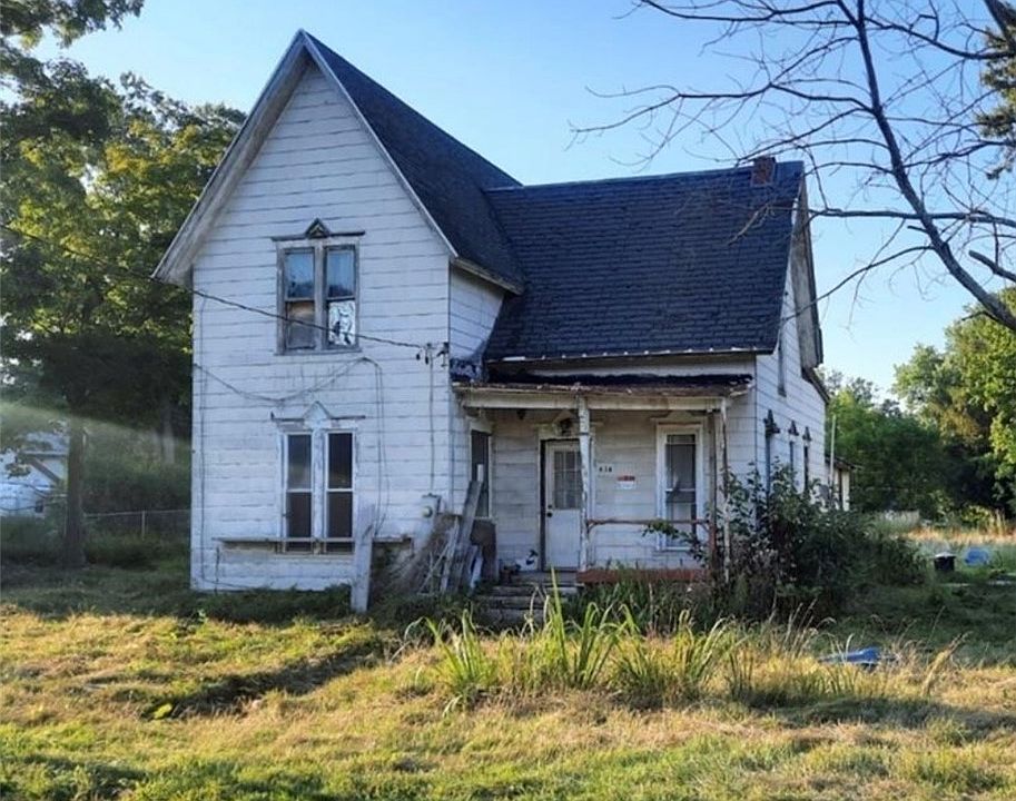 1st image of 638 Southside Ave