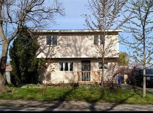 2173 Pleasant Ave, Lake View, NY 14085