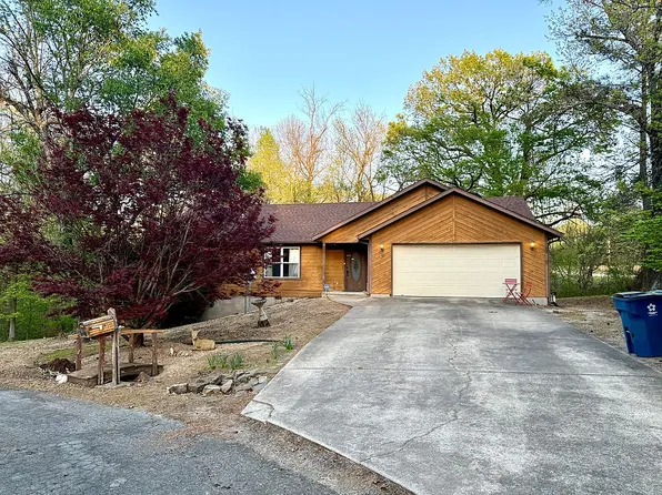 19 Carronbridge Ln, Bella Vista, AR 72715