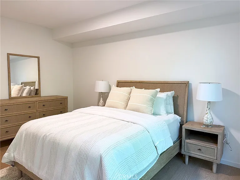 1618 Hilts Ave #103 — Photo 19