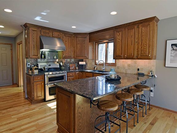 4th image of S1423 E Redstone Dr