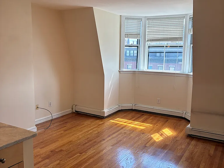 478 Massachusetts Ave #5 — Photo 11