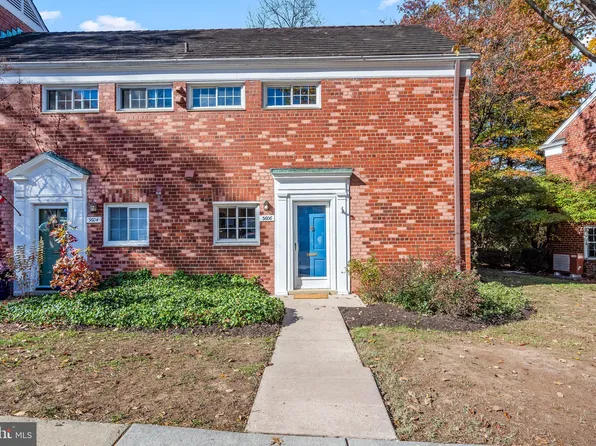 3606 Greenway Pl, Alexandria, VA 22302