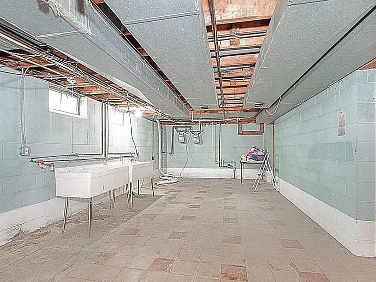 4633 Warner Rd — Photo 22