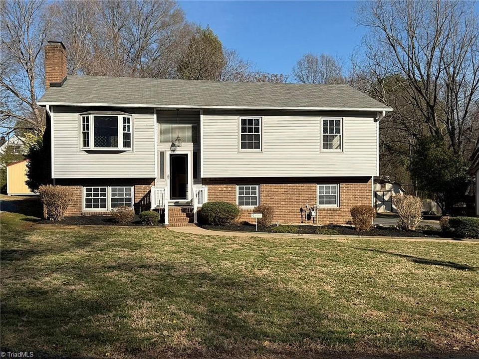 1st image of 275 Carter Cir