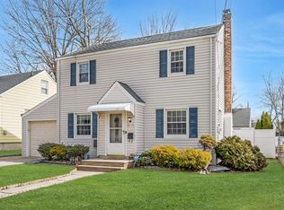 1045 Chester St, Hillside, NJ 07205