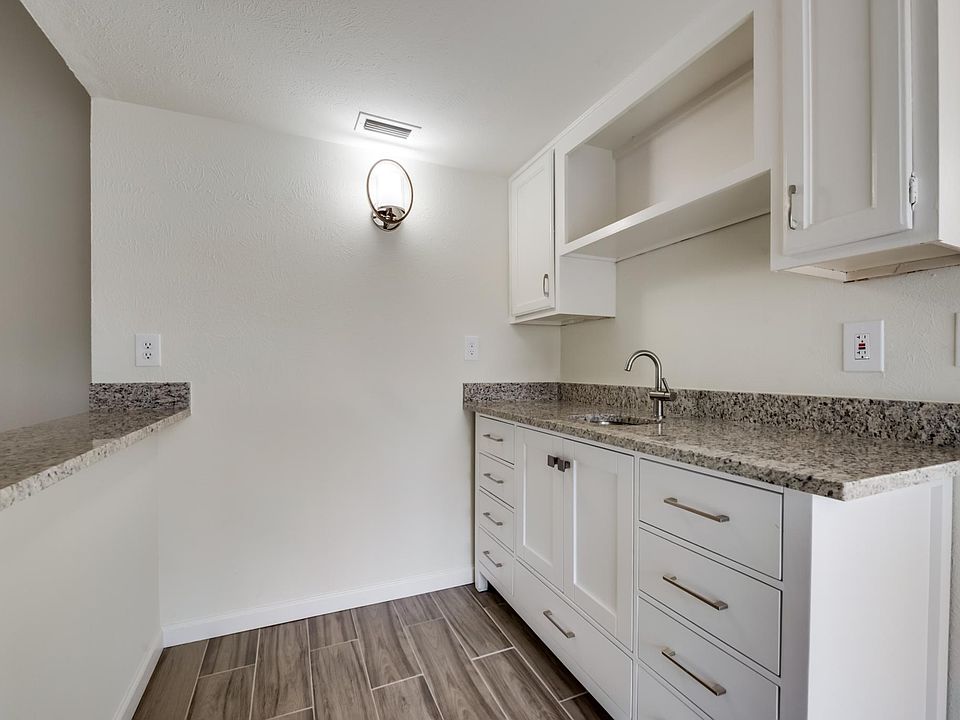 1st image of 3117 Pamela Pl