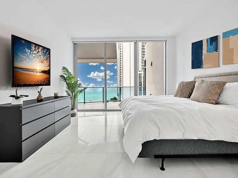 17550 Collins Ave #1003 — Photo 12