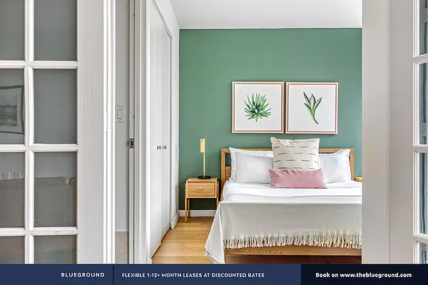 Rented by The Blueground | media 48