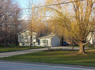 757 Troupe Rd, Harborcreek, PA 16421