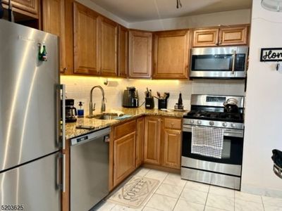 616 Cricket Ln, Woodbridge, NJ, 07095