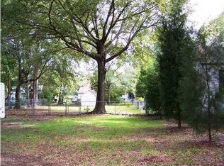 5822 Moore St, Hanahan, SC 29410