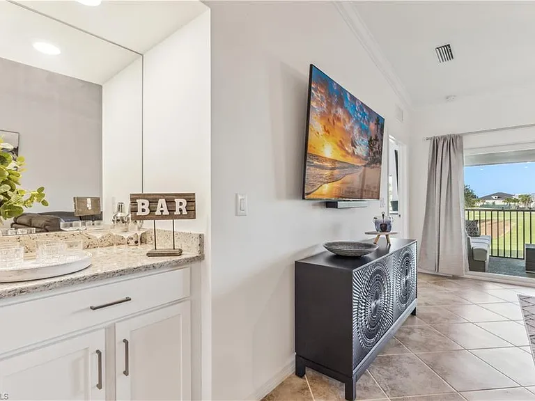 43051 Greenway Blvd #822 — Photo 6