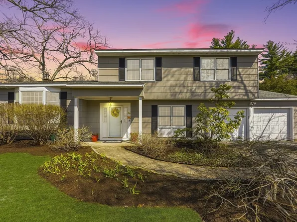 39 Ruth Ellen Rd, Holliston, MA 01746