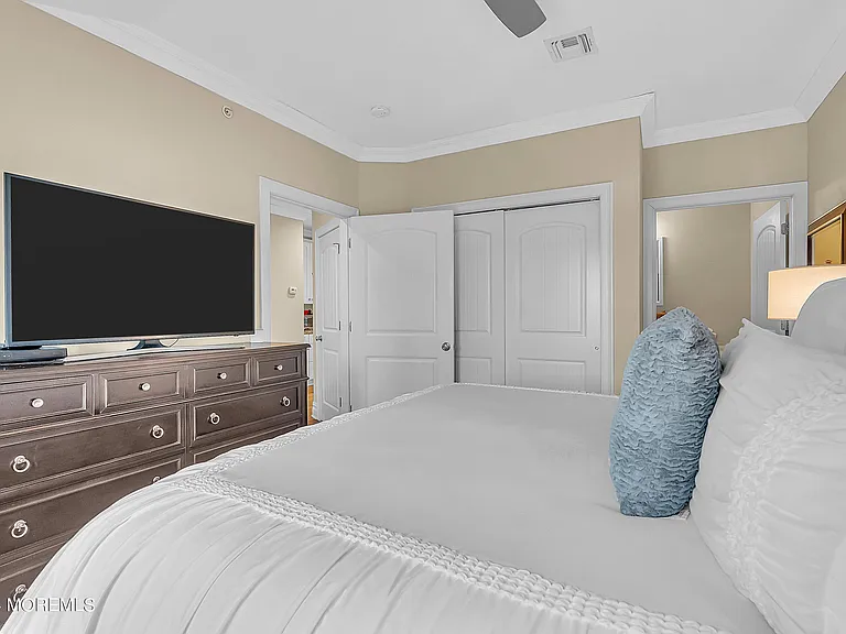 564 Sairs Ave #7 — Photo 18