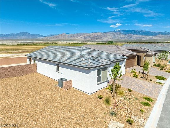 4th image of 4220 Brusca Way
