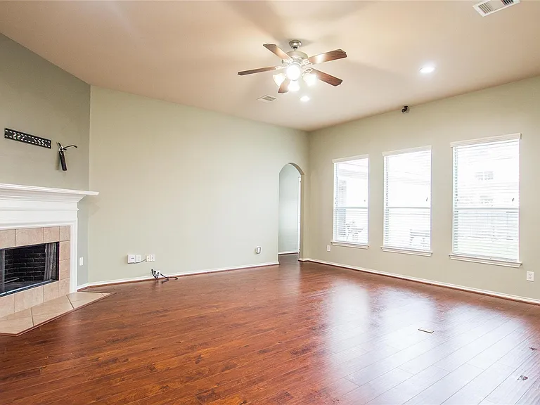 8847 Distant Woods Dr — Photo 8