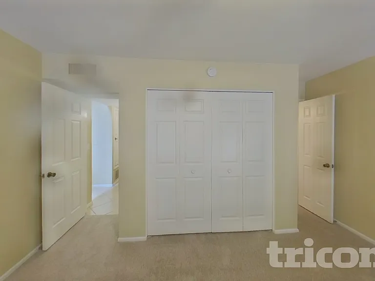 2403 S Evergreen Rd — Photo 8