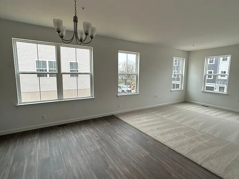 12 Meredith Way — Photo 8