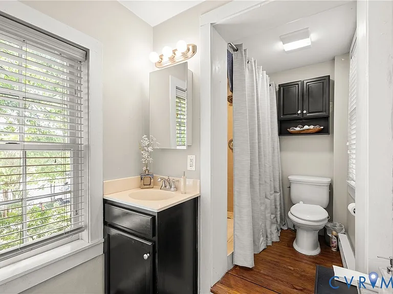 416 W Washington St — Photo 33