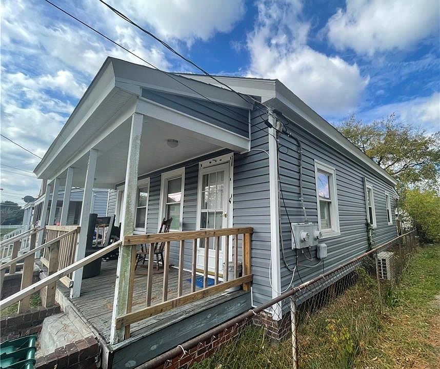 2nd image of 817 23rd Street
