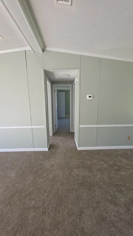 3 bed, 2.0 bath, 1848 sqft, $1,000 — Photo 3