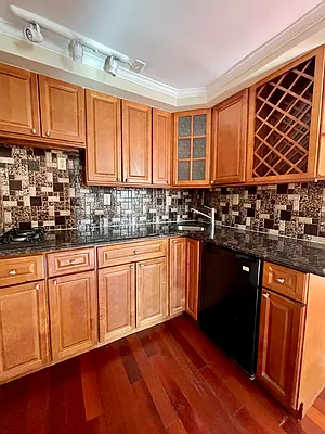 Rented by Compass | media 11