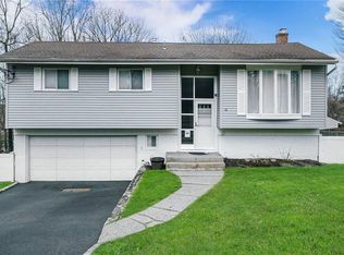 16 Victoria Rd, Ardsley, NY 10502