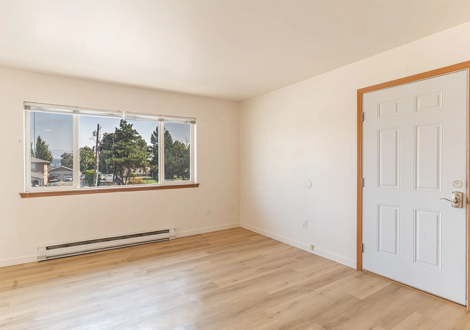 Fourplex — Photo 4