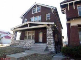 3620 Phillips Pl, Saint Louis, MO 63116